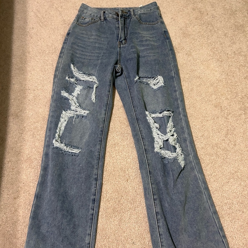 SHEIN Blue Distressed Straight Leg Jeans